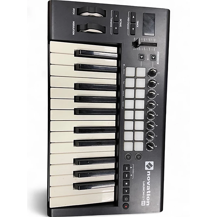 Novation Used Novation LAUNCHKEY 25 MK2 MIDI Controller