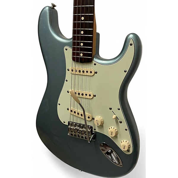 Used Fender Vintera II '60s Stratocaster Gray Solid Body Electric Guitar