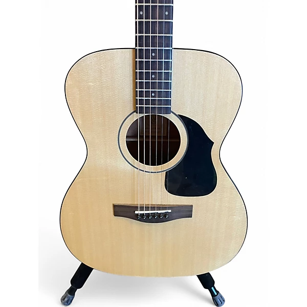 Voyage Air Used Voyage Air VAOM 02 Natural Acoustic Guitar