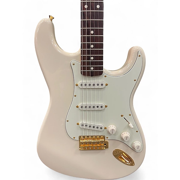Used 2019 Fender LIMITED EDITION DAYBREAK STRATOCASTER Olympic White Solid Body Electric Guitar