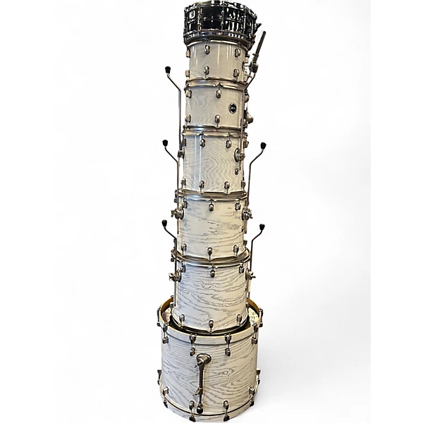 Crush Drums Percussion Used Crush Drums Percussion 7 Piece Sublime White Metallic Burst Drum Kit.gc