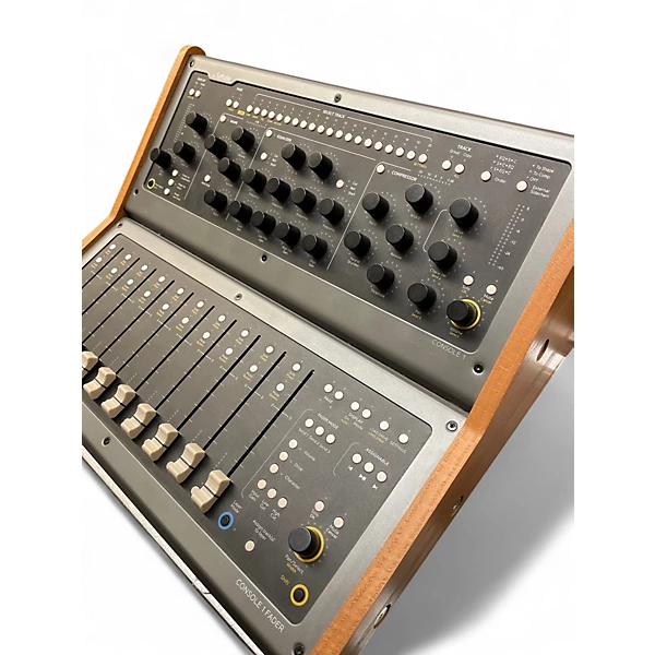 Softube Used Softube Softube Console 1 Fader Control Surface.gc