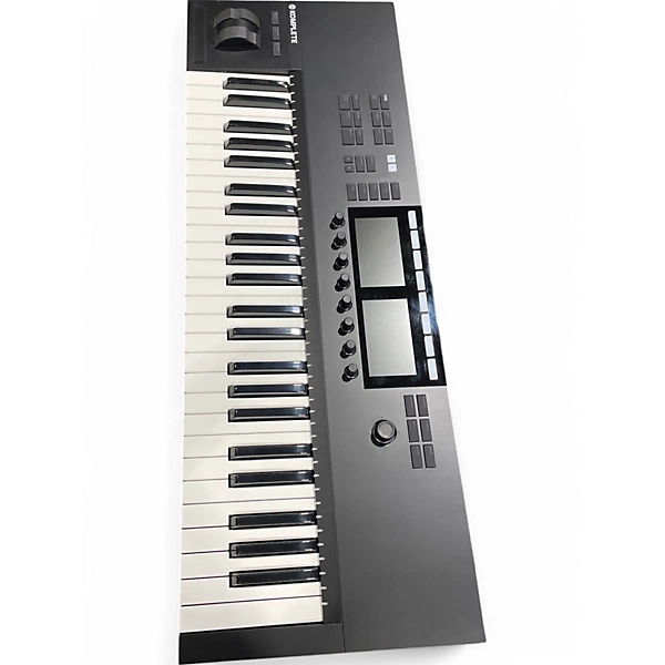 Native Instruments Used Native Instruments Komplete Kontrol S49 MIDI Controller
