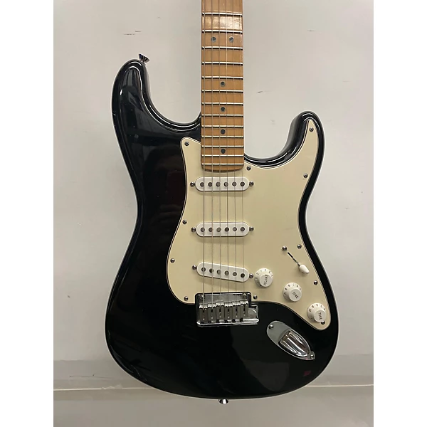 Fender Used Fender American Standard Stratocaster Black Solid Body Electric Guitar