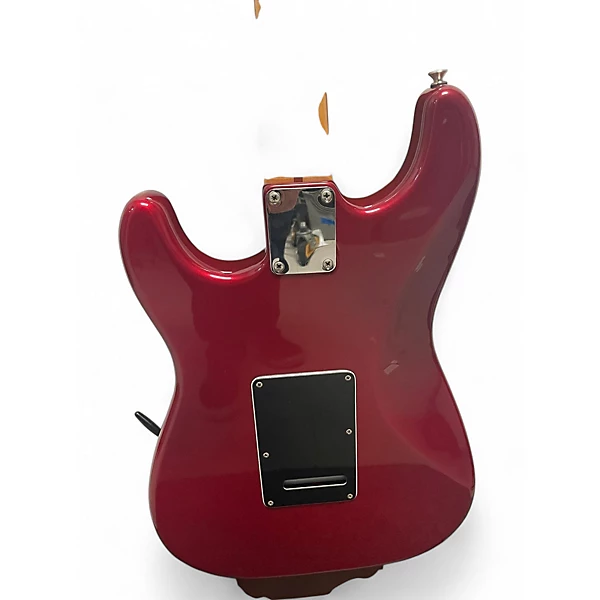 Used 1997 Fender California Series Stratocaster Candy Apple Red Solid Body Electric Guitar