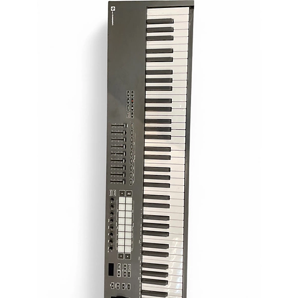 Novation Used Novation Launchkey 88 Keyboard Workstation.gc