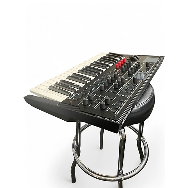 KORG Used KORG modwave Synthesizer