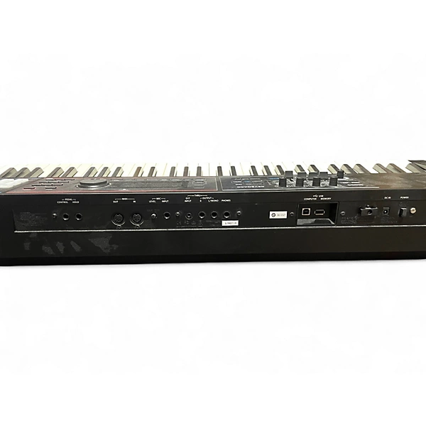 Roland Used Roland Juno DS88 Synthesizer Synthesizer.gc