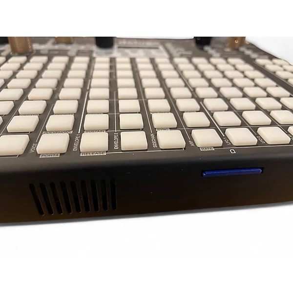 Synthstrom Used Synthstrom DELUGE DE 01 Production Controller.gc