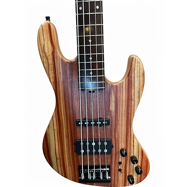 Sadowsky Guitars Used Sadowsky Guitars MASTERBUILT 5 Natural Electric Bass Guitar.gc