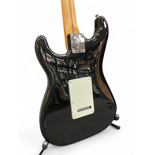 Fender Used Fender Player Stratocaster Black Solid Body Electric Guitar
