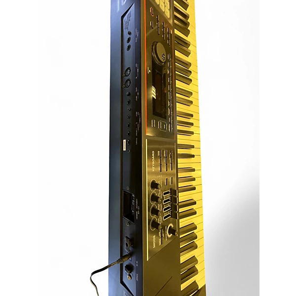 Roland Used Roland Juno DS Synthesizer