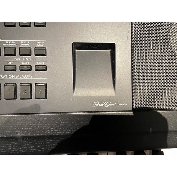Yamaha Used Yamaha DGX670 Arranger Keyboard.gc