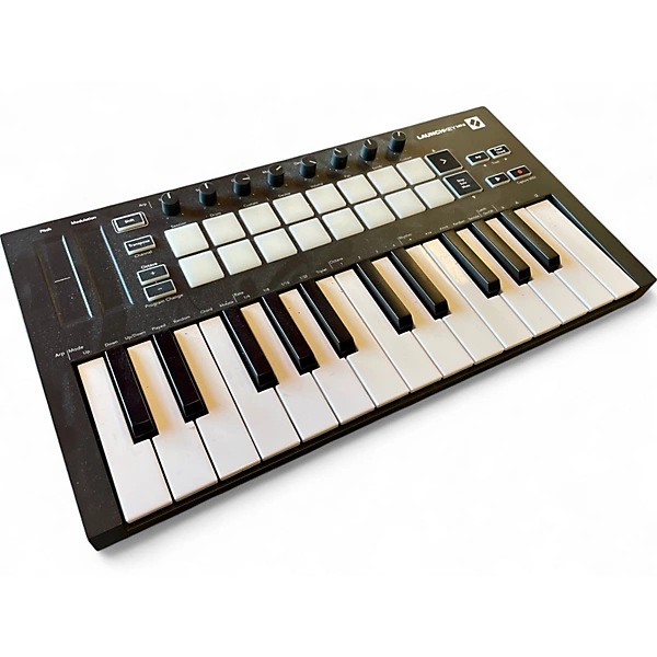 Novation Used Novation Launchkey Mini MIDI Controller