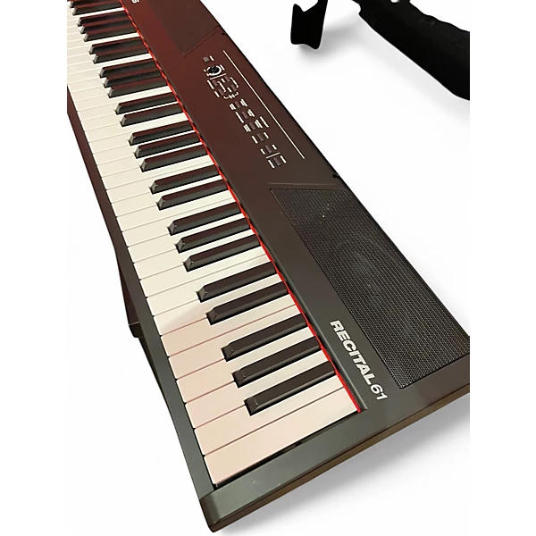 Alesis Used Alesis RECITAL 61.gc