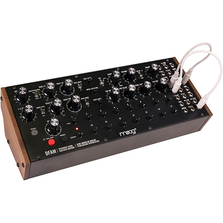 Moog Drummer From Another Mother DFAM Percussion Synthesizer Level 1 K49039004000000.gc