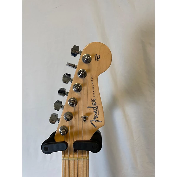 Fender Standard Roland Stratocaster Solid Body Electric Guitar.gc