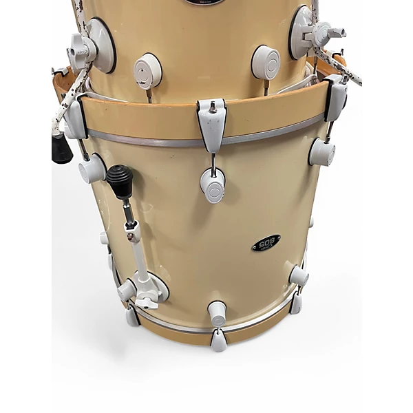 PDP by DW Used PDP by DW 5 Piece 805 series 5 Piece white Drum Kit.gc