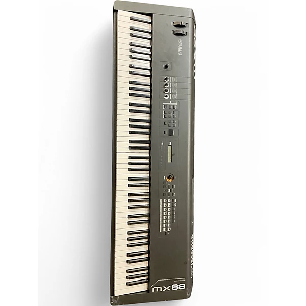 Yamaha Used Yamaha MX88 Synthesizer