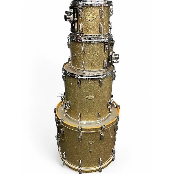Pearl Used Pearl 5 Piece Masters MCX Series Silver Sparkle Drum Kit.gc
