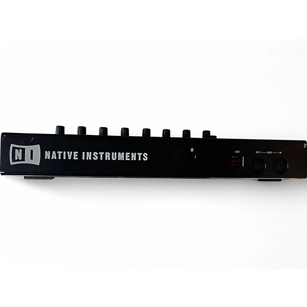 Native Instruments Used Native Instruments Maschine MKII MIDI Controller