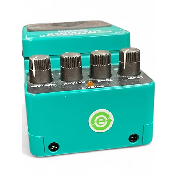 Behringer Used Behringer CS400 Compressor SustainerI46 Effect Pedal Package.gc