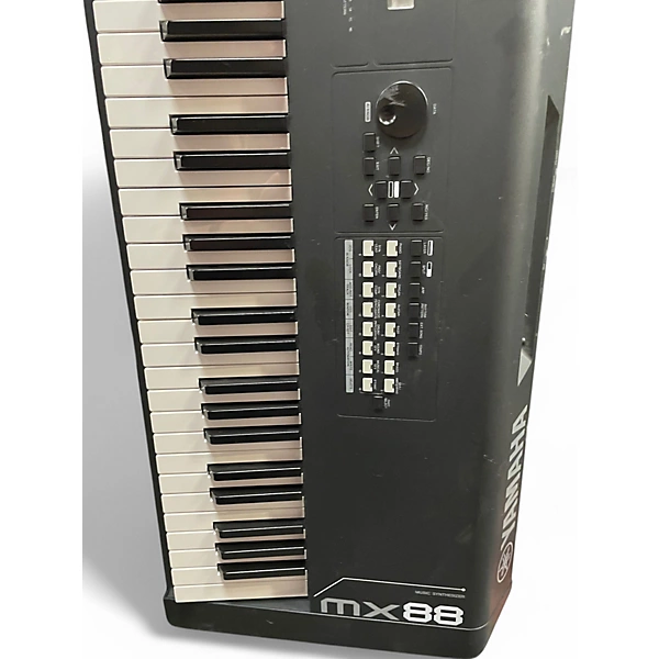 Yamaha Used Yamaha MX88 Synthesizer