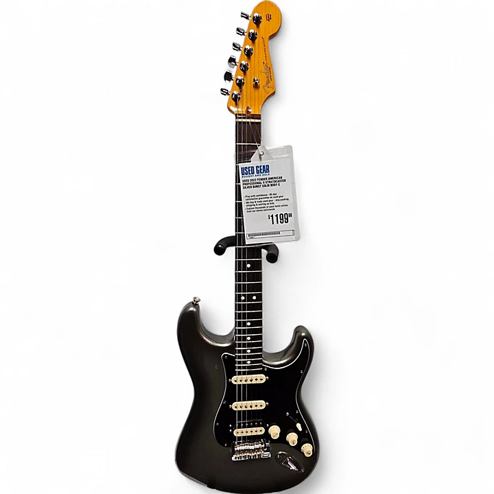 Used 2022 Fender American Professional II Stratocaster silver burst Solid Body Electric Guitar
