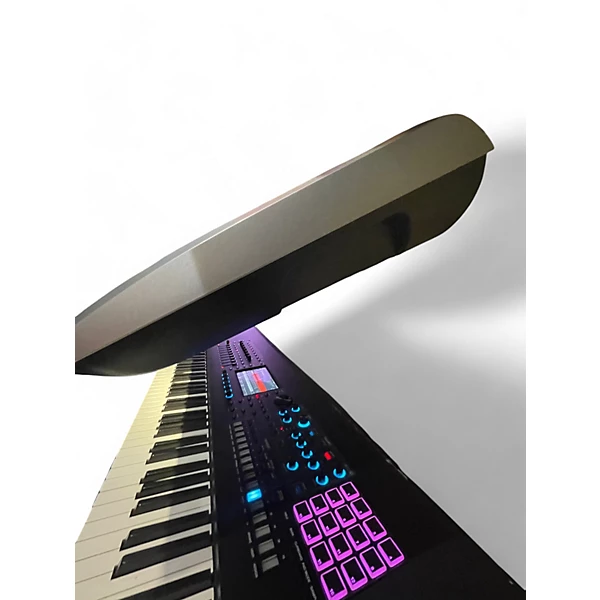 Yamaha Used Yamaha Tyros 5 76 Key Arranger Keyboard