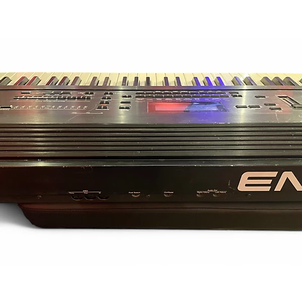 Ensoniq Used Ensoniq KT76 Synthesizer