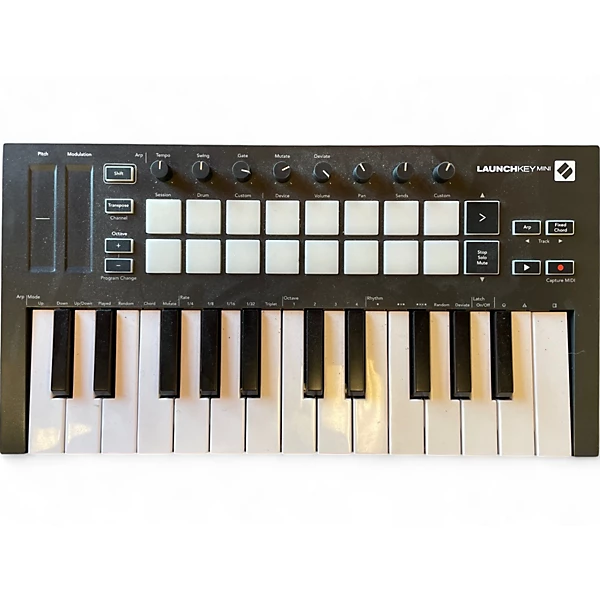 Novation Used Novation Launchkey Mini MIDI Controller