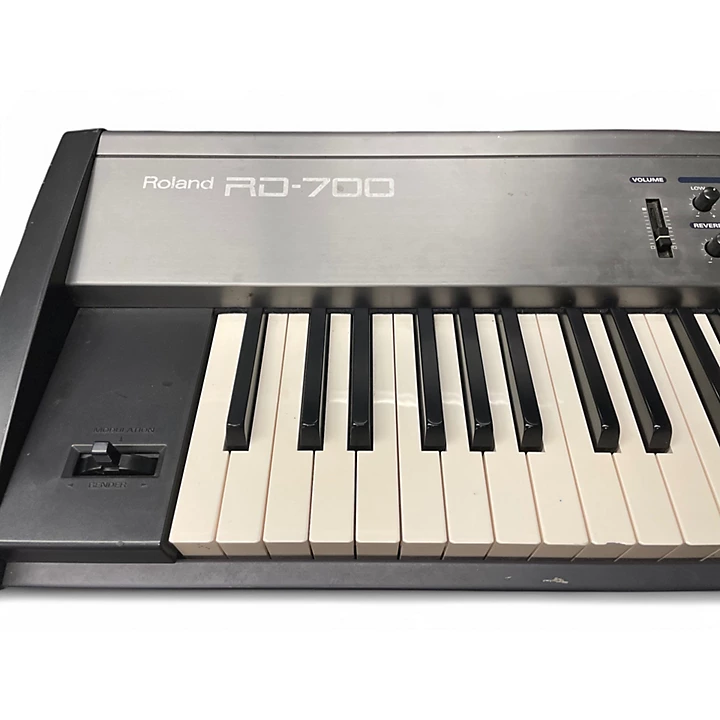Roland Used Roland RD700 Keyboard Workstation