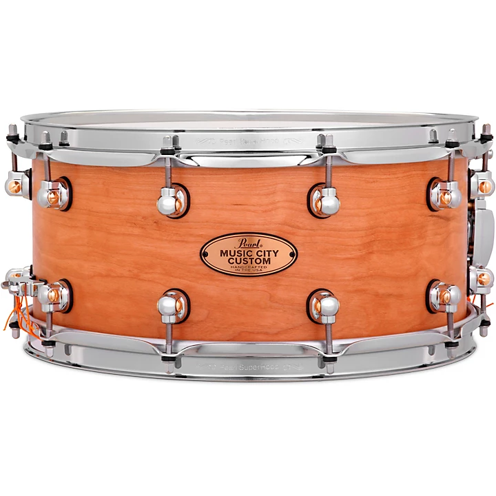 Pearl Music City Custom Solid Shell Snare Cherry in Hand Rubbed Natural Finish 14 x 6.5 in.