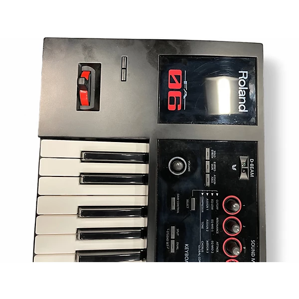 Roland Used Roland FA06 Keyboard Workstation