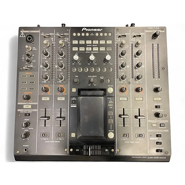 Pioneer DJ Used Pioneer DJ DJM2000 Nexus DJ Mixer
