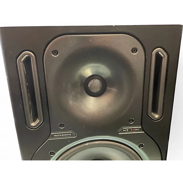 Behringer Used Behringer Truth B2031A Powered Monitor