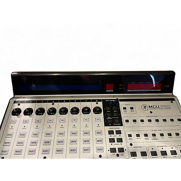 Mackie MCU XT PRO Control Surface