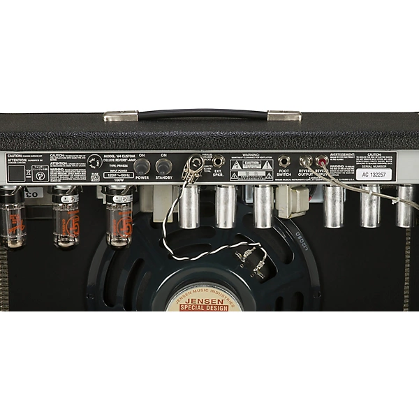 Fender 64 Custom Deluxe Reverb 20W 1x12 Tube Guitar Combo Amp Level 1 Black K36049004001000.gc