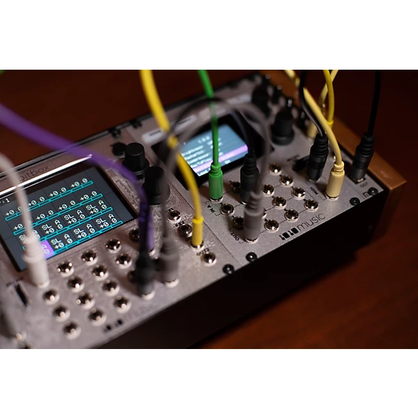 Bitbox Micro Eurorack Compact Sampler with Touchscreen White