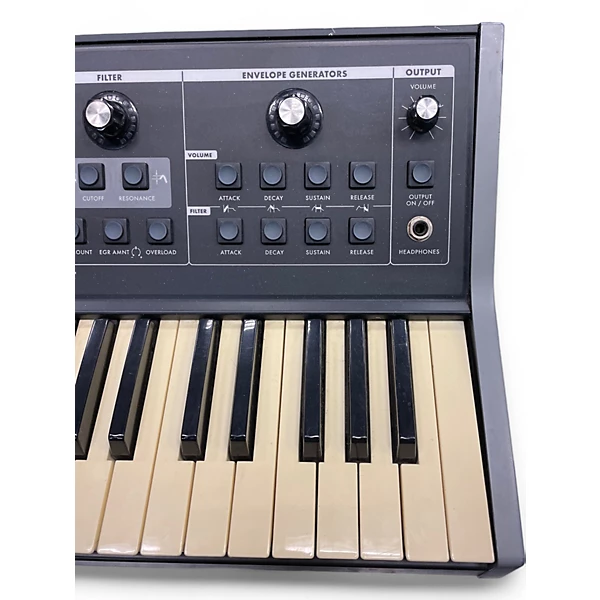 Moog Used Moog LPT005 Little Phatty Stage II Synthesizer