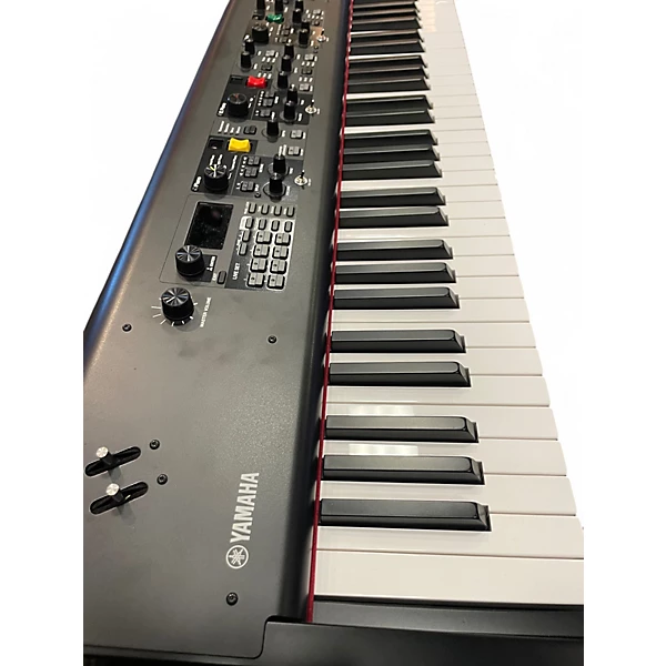 Yamaha Used Yamaha CP73 Keyboard Workstation.gc