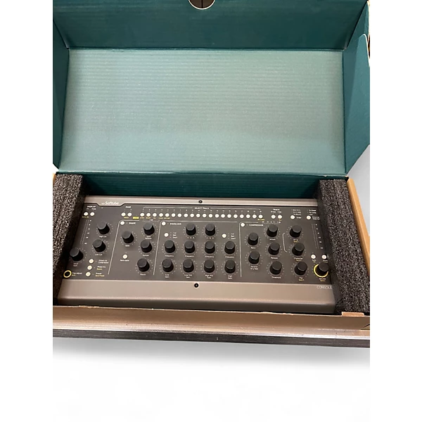 Softube Used Softube CONSOLE 1 MIDI Controller.gc