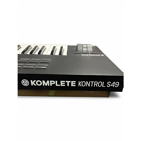 Native Instruments Used Native Instruments Komplete Kontrol S49 MIDI Controller