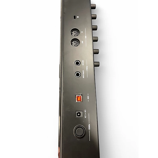 Native Instruments Used Native Instruments Komplete Kontrol A49 MIDI Controller