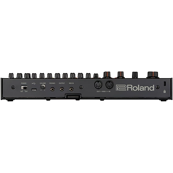TR 08 Sound Module with Decksaver Cover