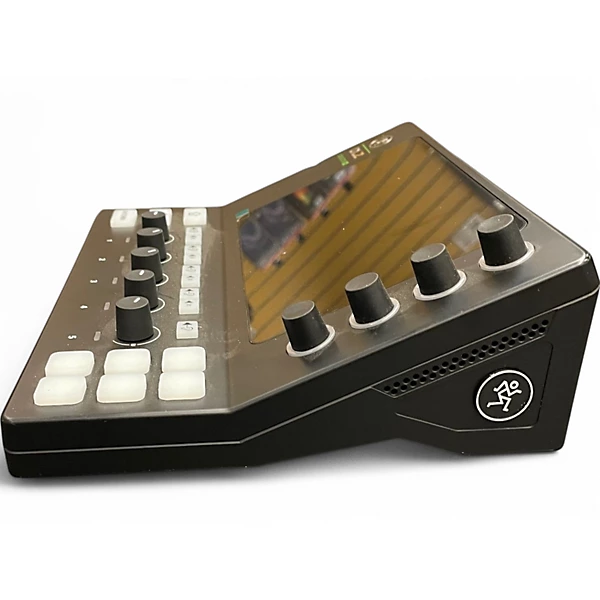 Mackie Used Mackie Dlz creator xs Control Surface.gc