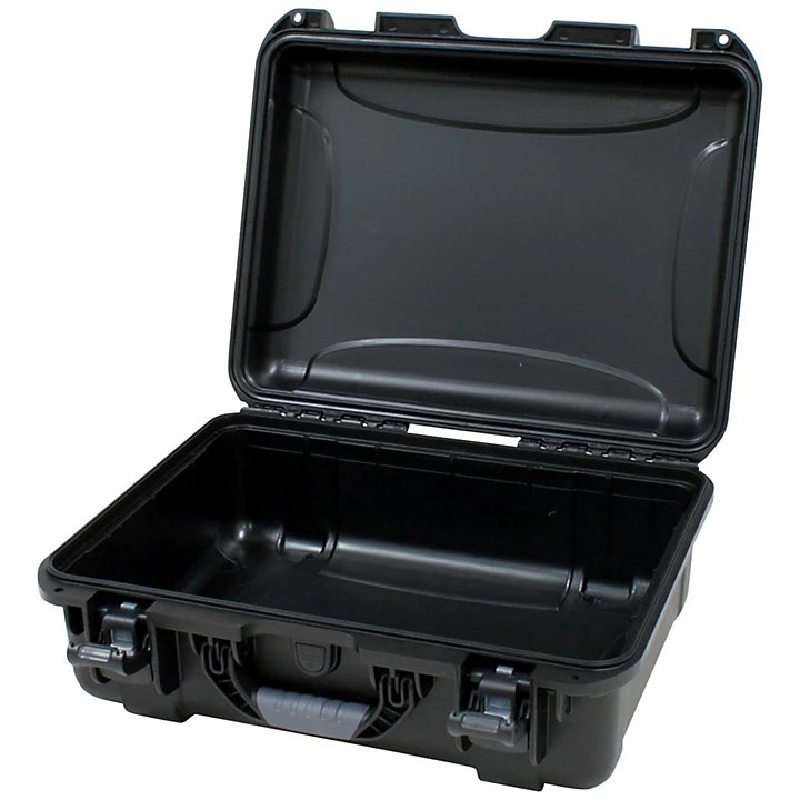 GU 2011 07 WPNF Waterproof Injection Molded Case Black