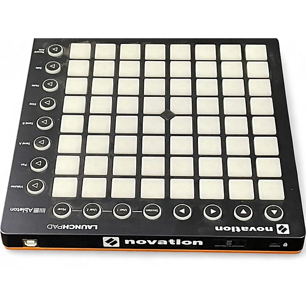 Novation Used Novation LAUNCHPAD MINI MK2 DJ Controller.gc