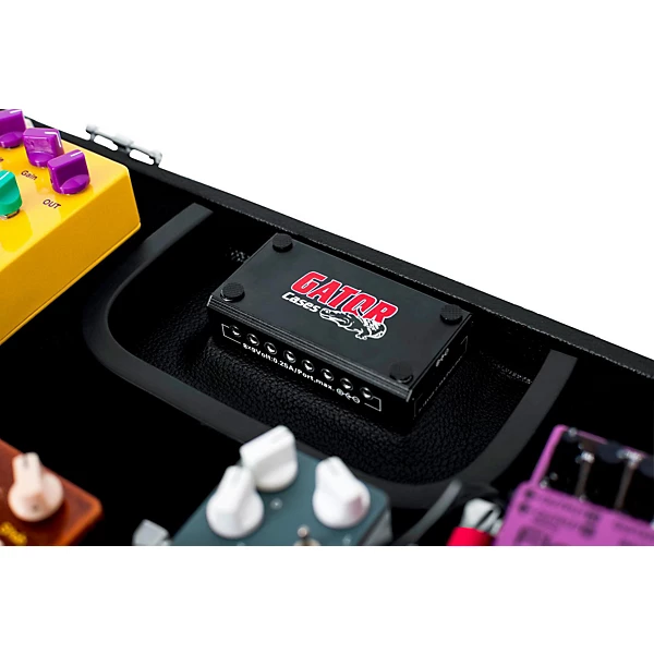 Gig Box Jr Pedal Board Guitar Stand Case with Power Black