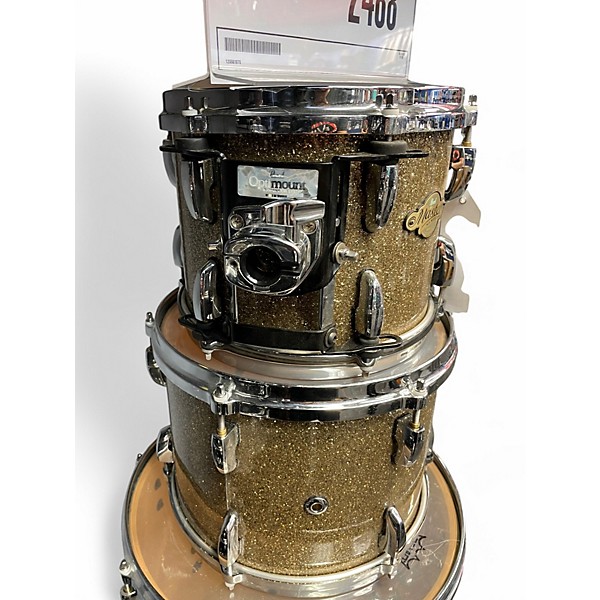 Pearl Used Pearl 5 Piece Masters MCX Series Silver Sparkle Drum Kit.gc